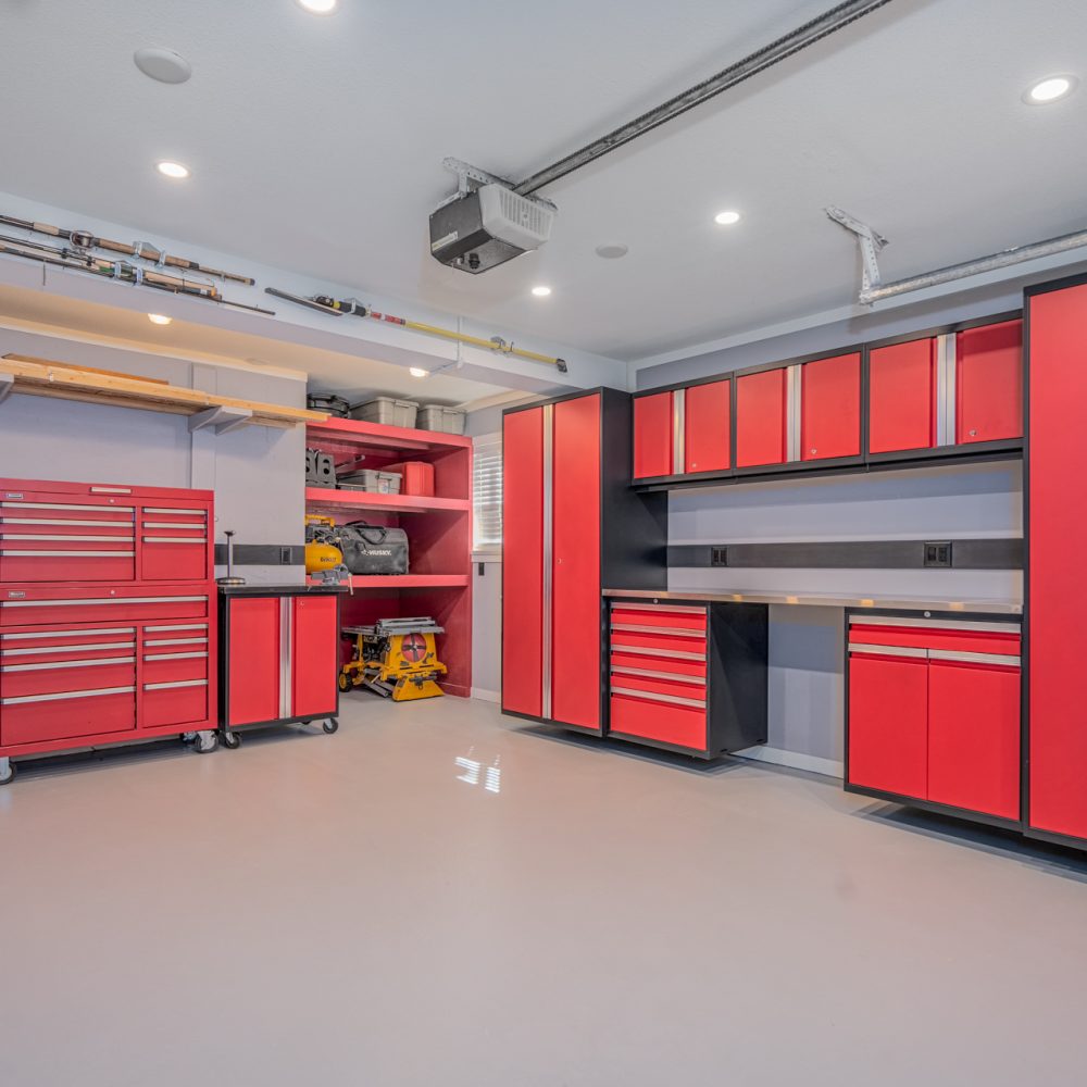 Garage after 2/slider